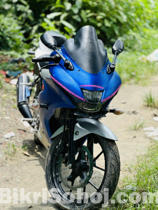 Suzuki Gsxr 150 cc